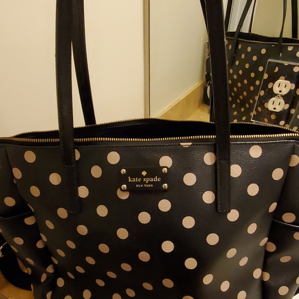 Kate Spade tote/travel/baby bag (large)
